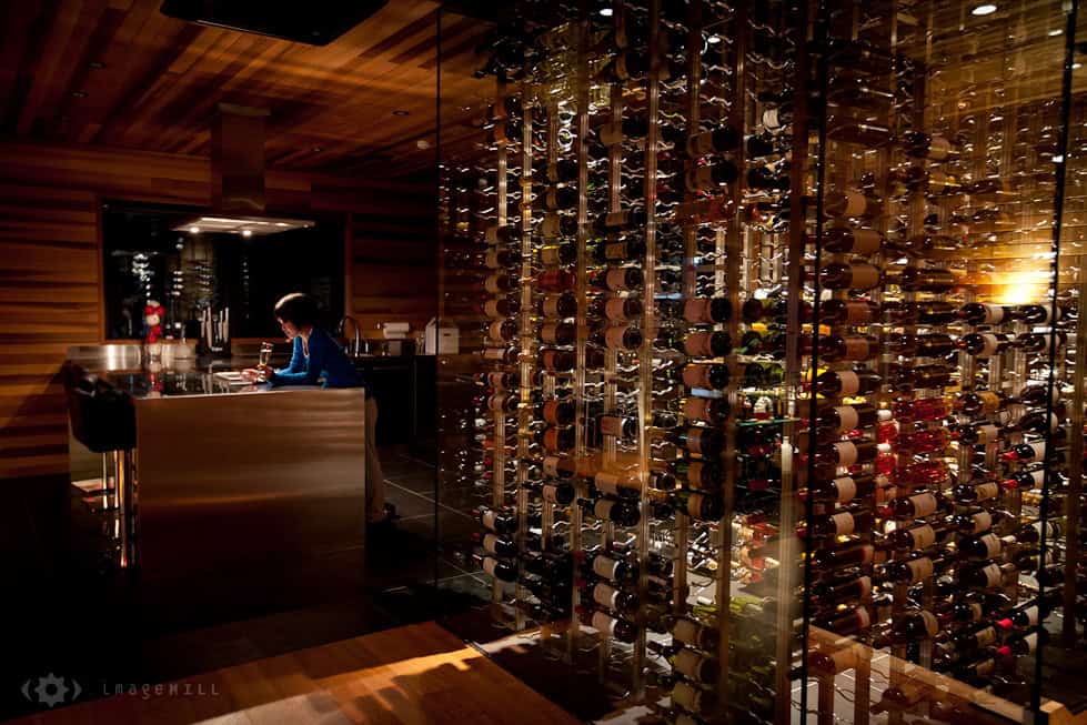 Kitchen, wine room- all ipad controlled